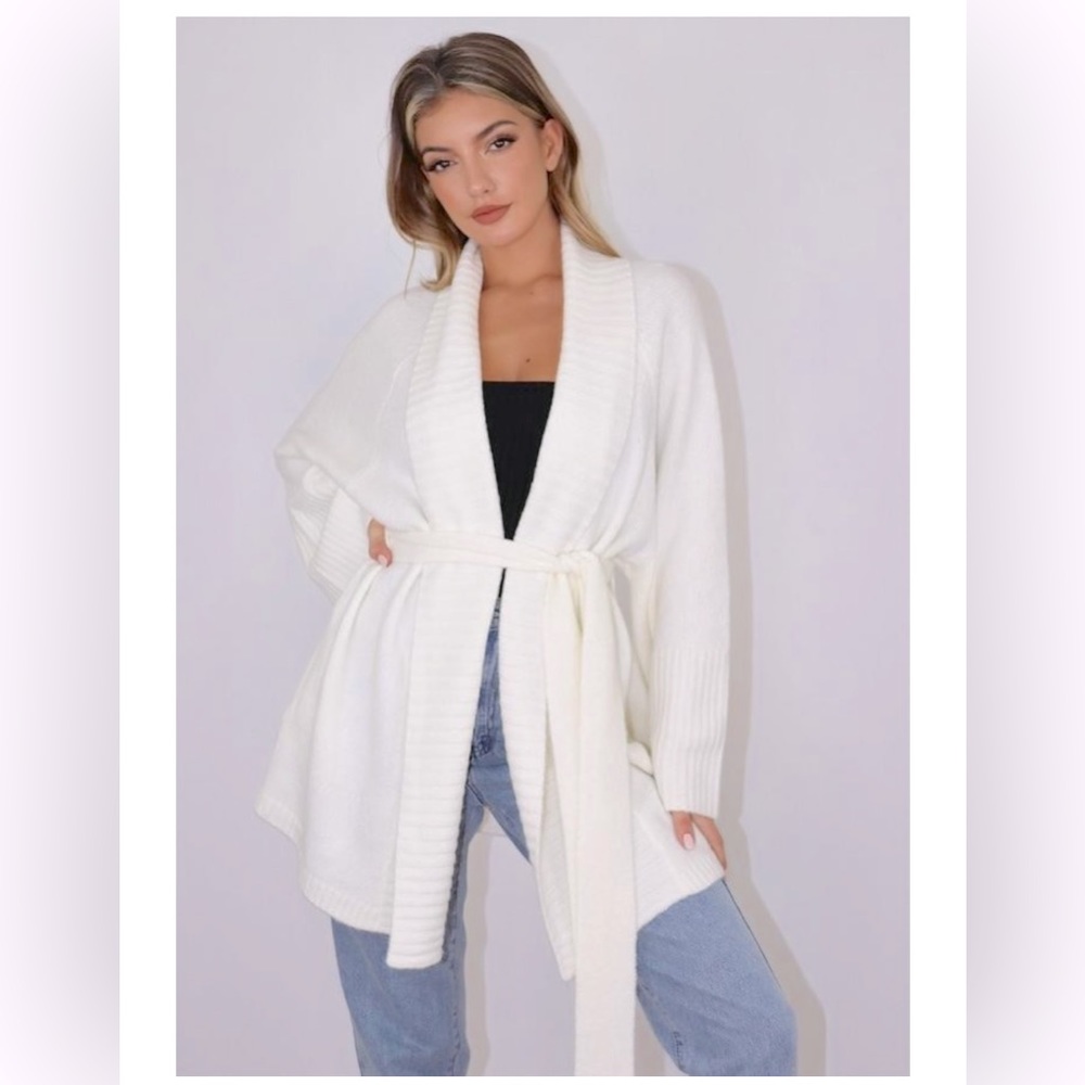 NWT Bell Sleeved Belted Cardigan